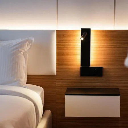 Agimi Hotell