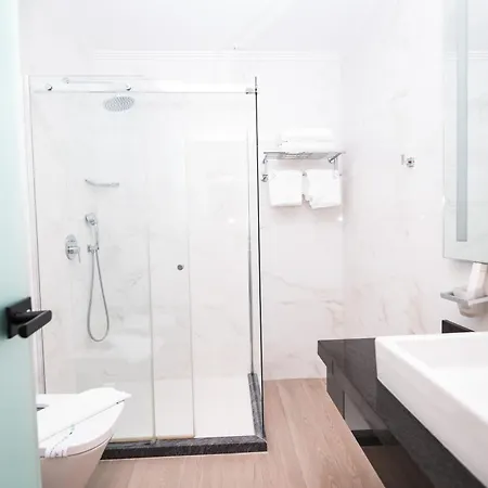 Agimi 4* Sarandë
