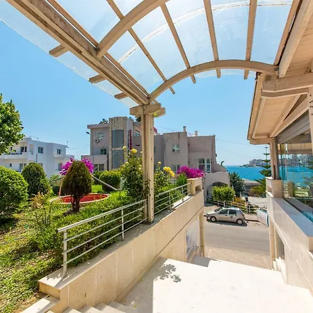 Agimi Hotel