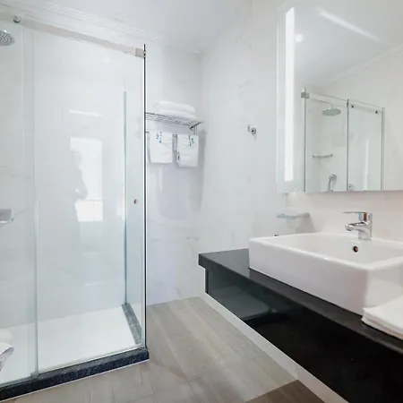 Hotel Agimi 4*