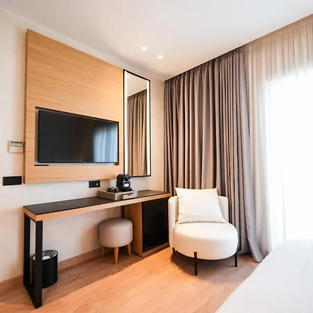 Agimi Hotel Sarandë