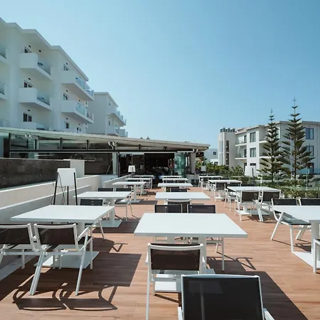 Agimi Hotel Sarandë