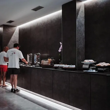 Agimi Hotel Sarande