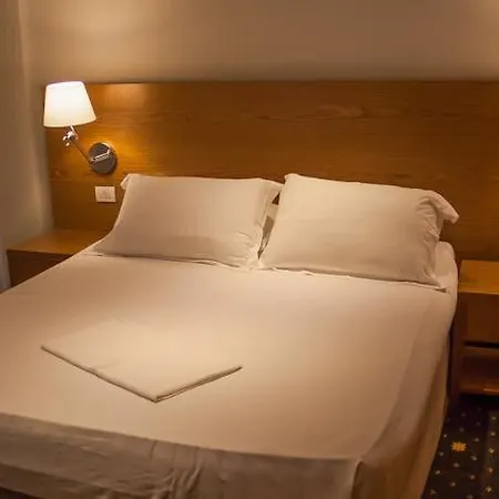 Agimi Hotel 4*