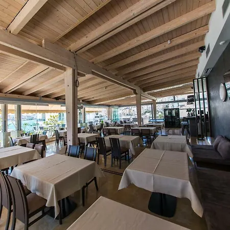 Hotel Agimi Sarandë